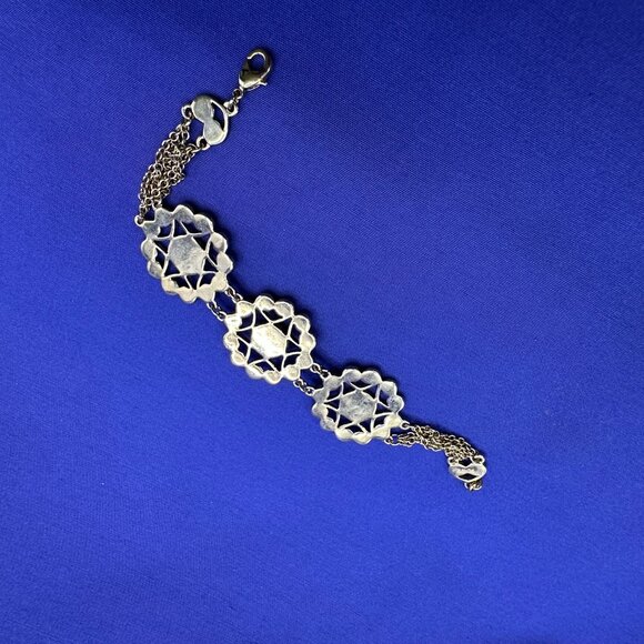 Monet Gold-Tone Swirl Heart Design Medallion Bracelet - Picture 5 of 15